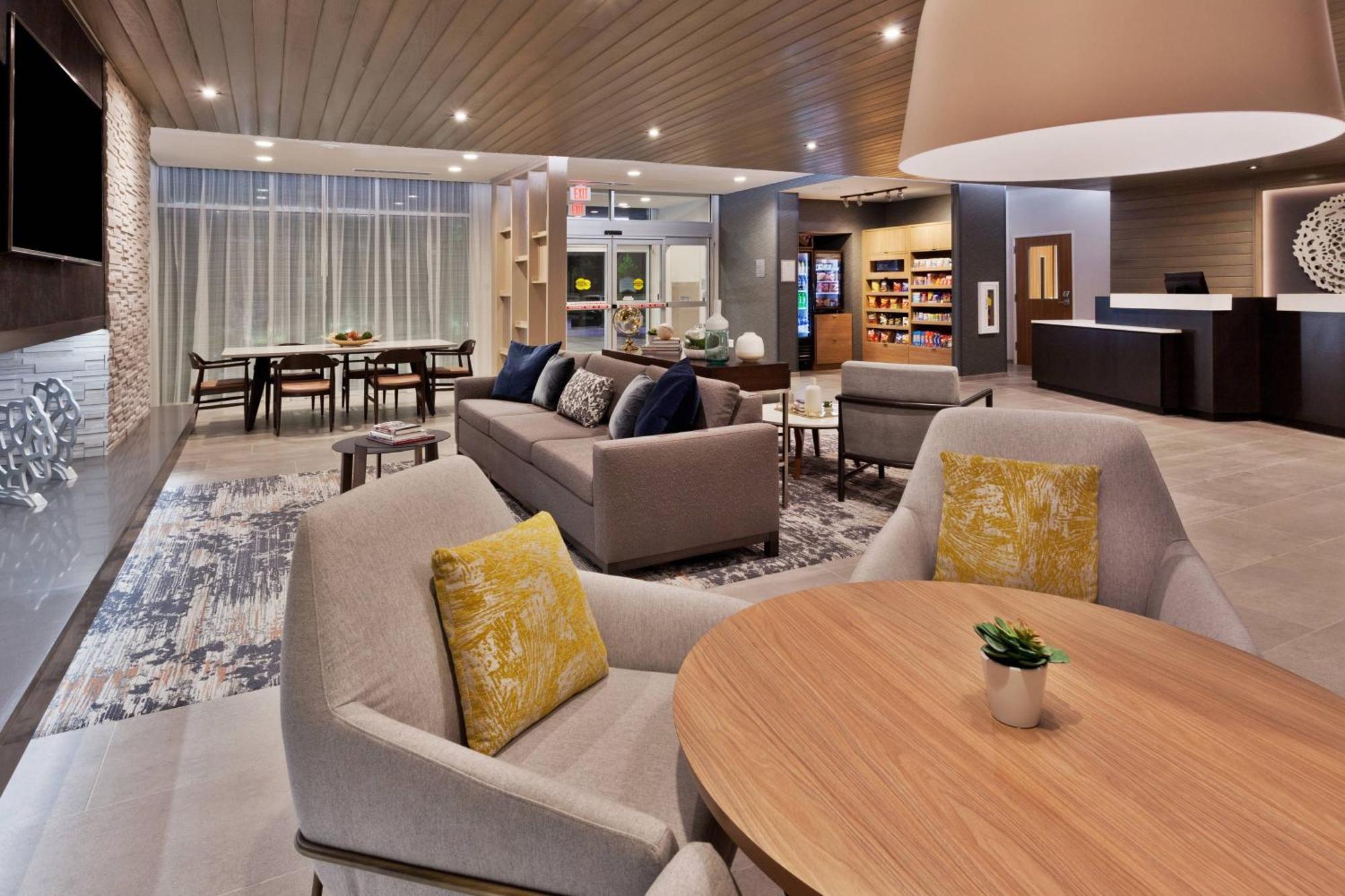 Fairfield & By Marriott Colonnade Birmingham